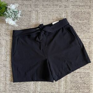 Women's Black Front Tie Wide Leg Shorts